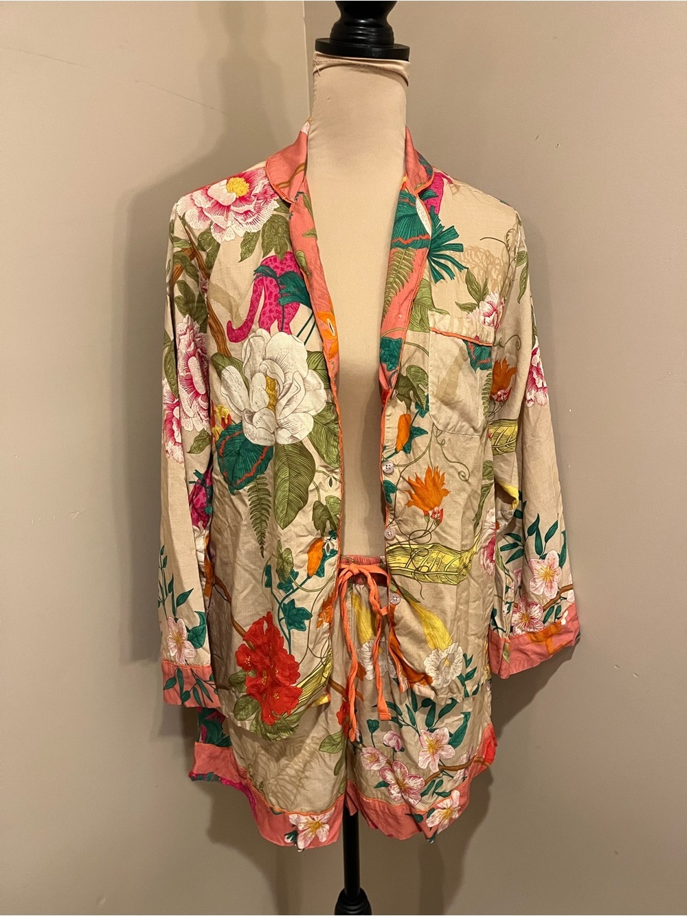 Powder PJ Set, size Large